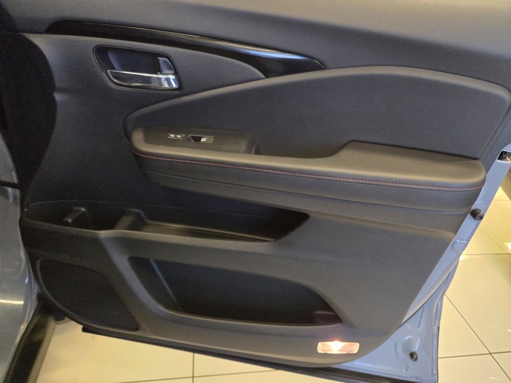 Used 2023 Honda Ridgeline Black Edition image 19