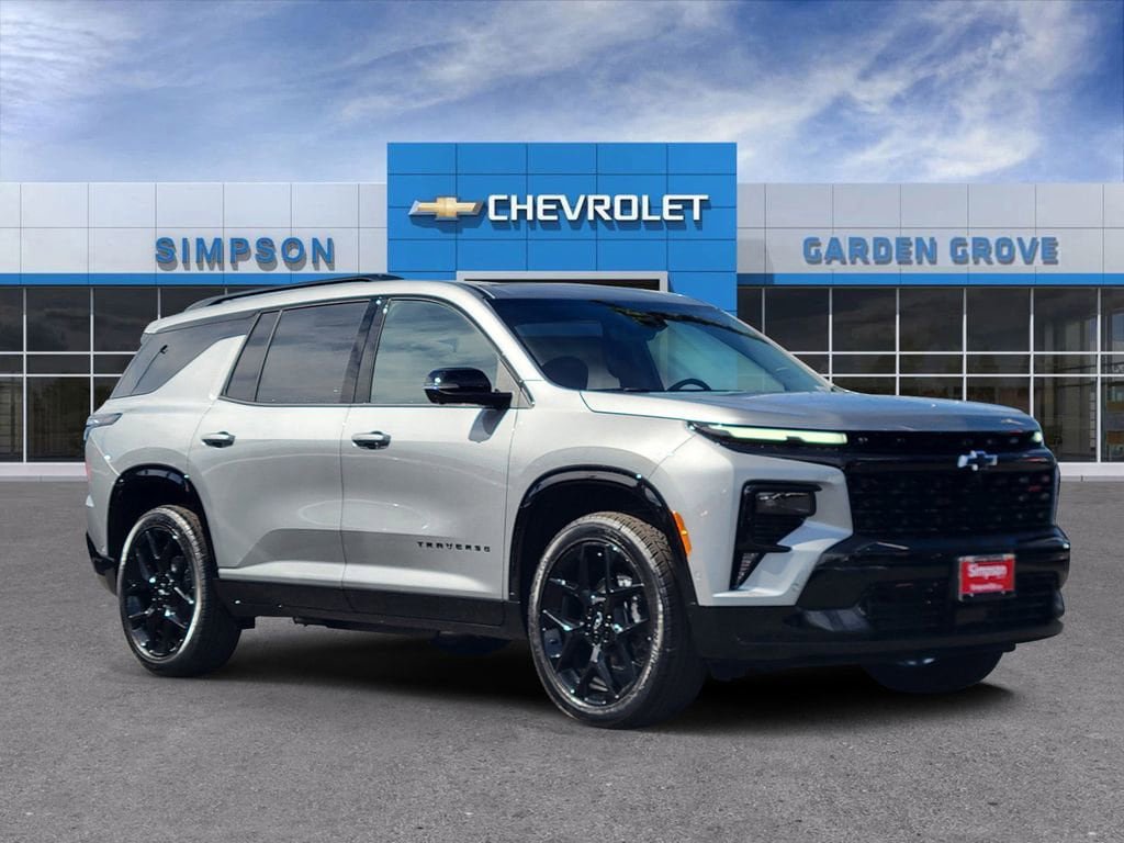 New 2026 Chevrolet Traverse RS w/ LPO, Floor Liner Package