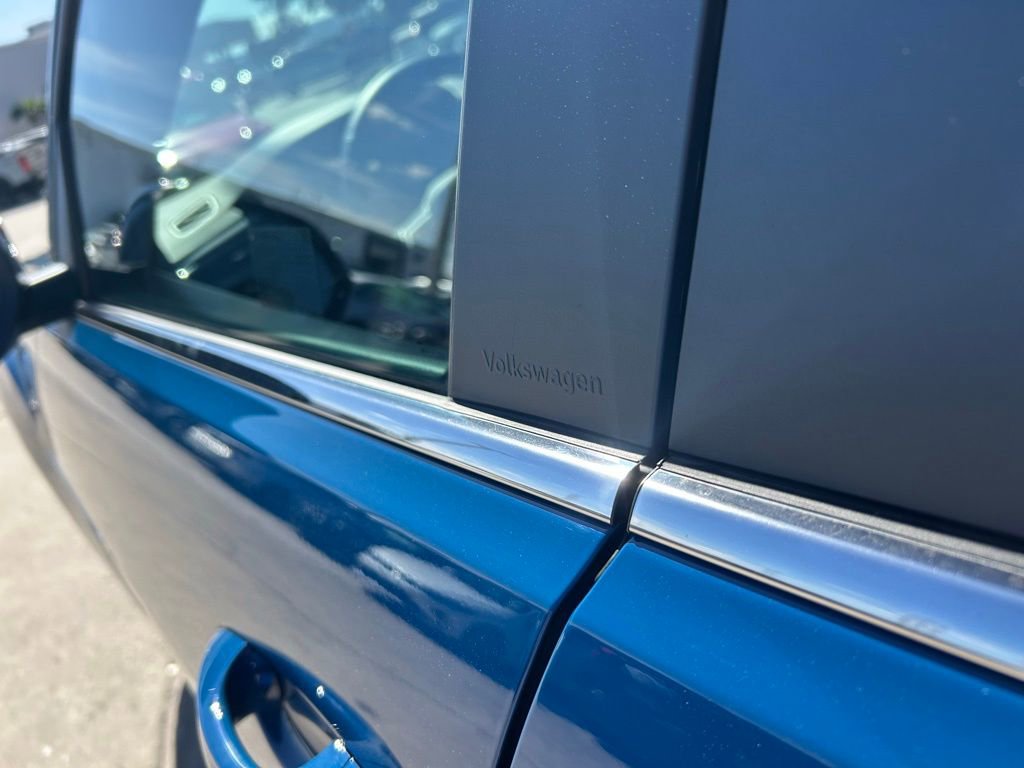 Used 2025 Volkswagen Atlas Cross Sport SE w/ Panoramic Sunroof Package image 28