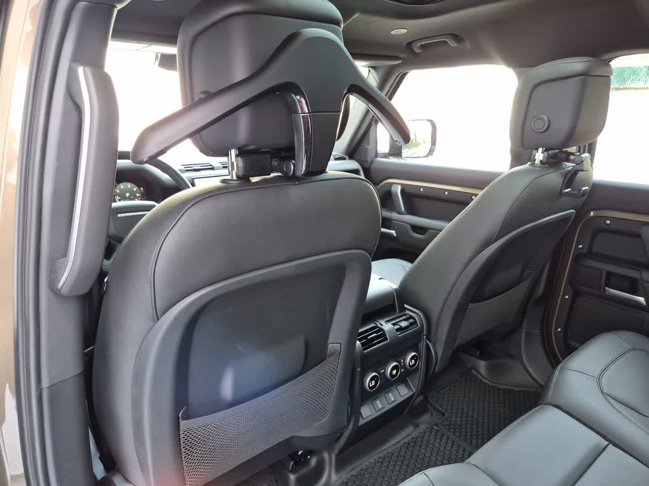 New 2026 Land Rover Defender 110 S AWD/4WD image 18