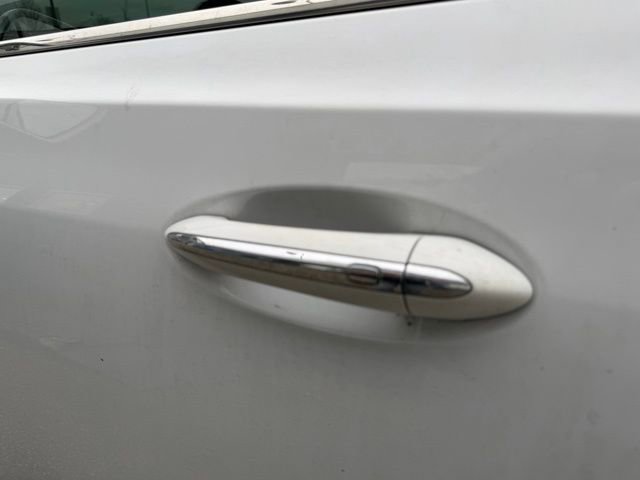 Used 2020 Buick Enclave Essence AWD/4WD image 9