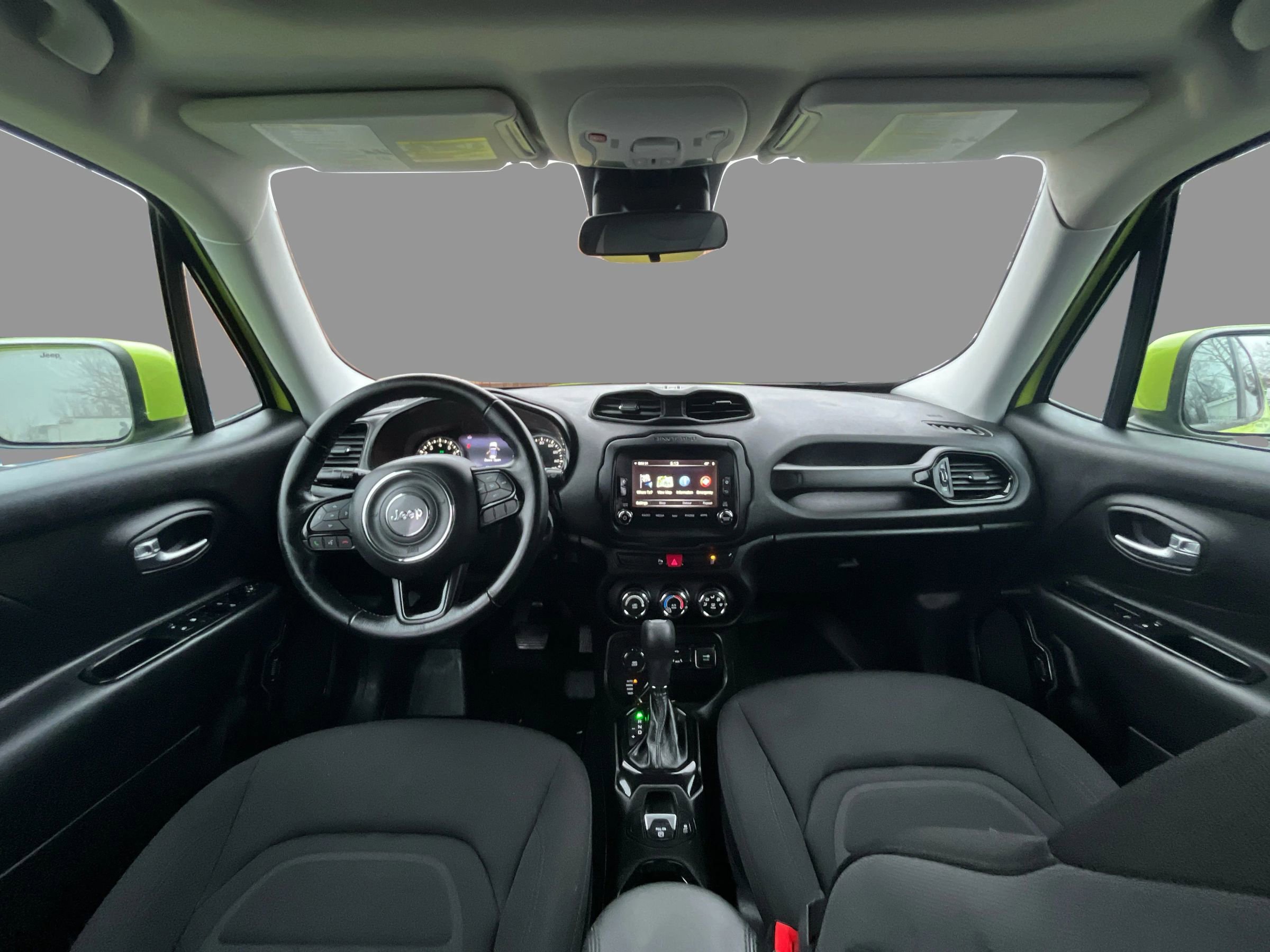 Used 2017 Jeep Renegade Altitude AWD/4WD image 23
