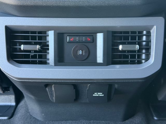 Used 2024 Ford F250 Lariat w/ Sport Appearance Package AWD/4WD image 16
