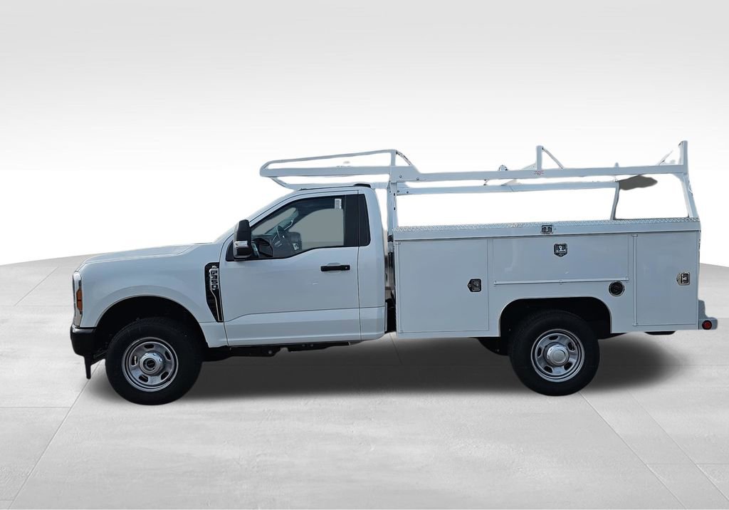 New 2026 Ford F350 XL image 6