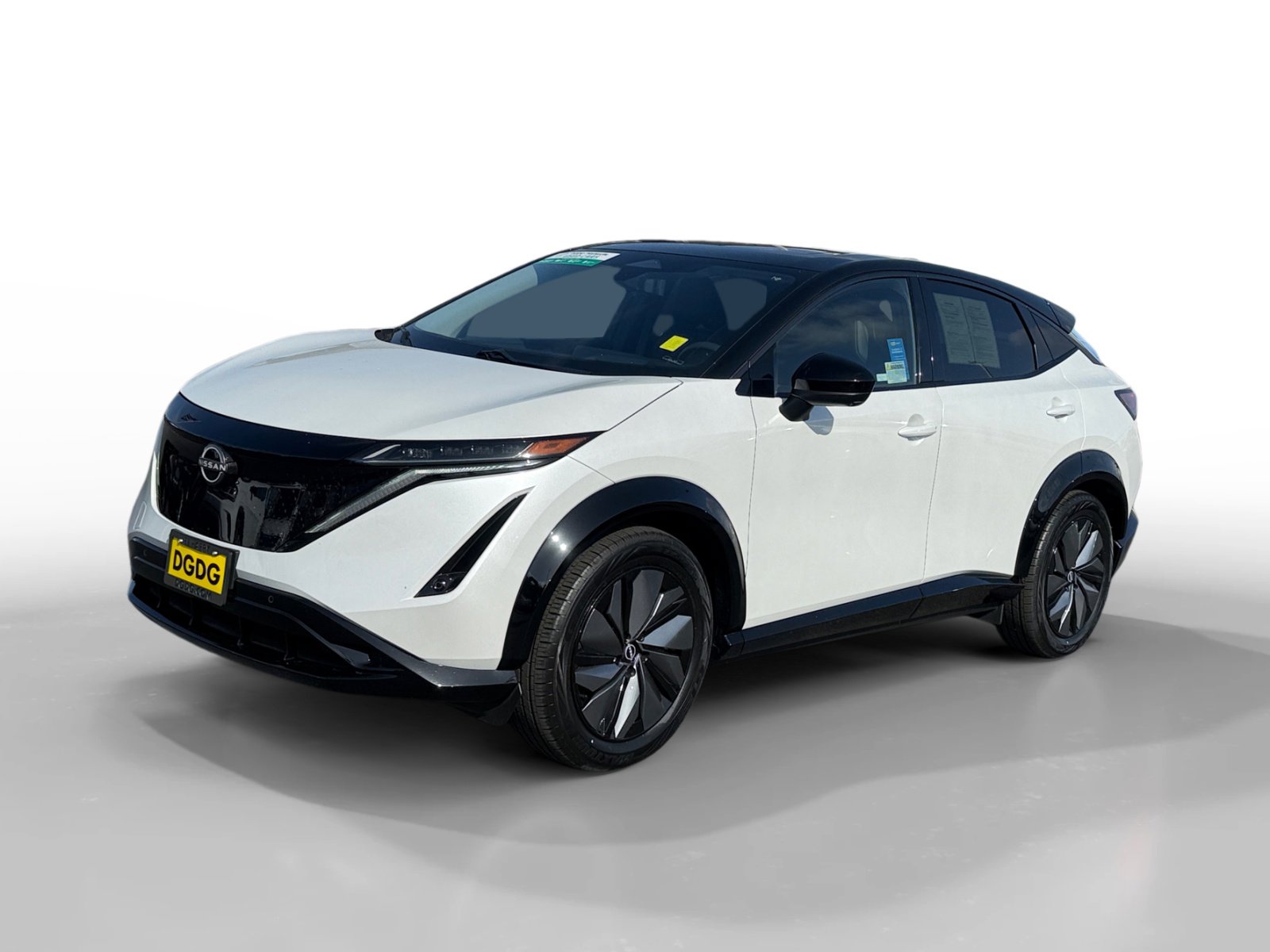 Used 2025 Nissan Ariya AWD image 1