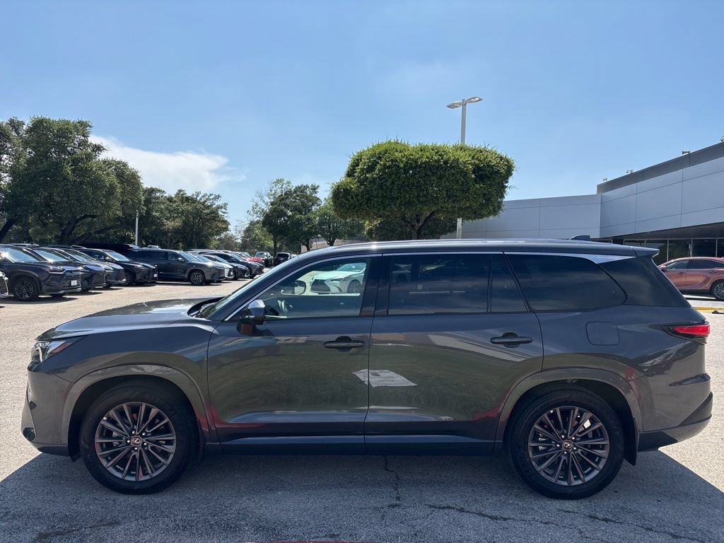 Used 2025 Lexus TX 350 FWD w/ Convenience Package image 2