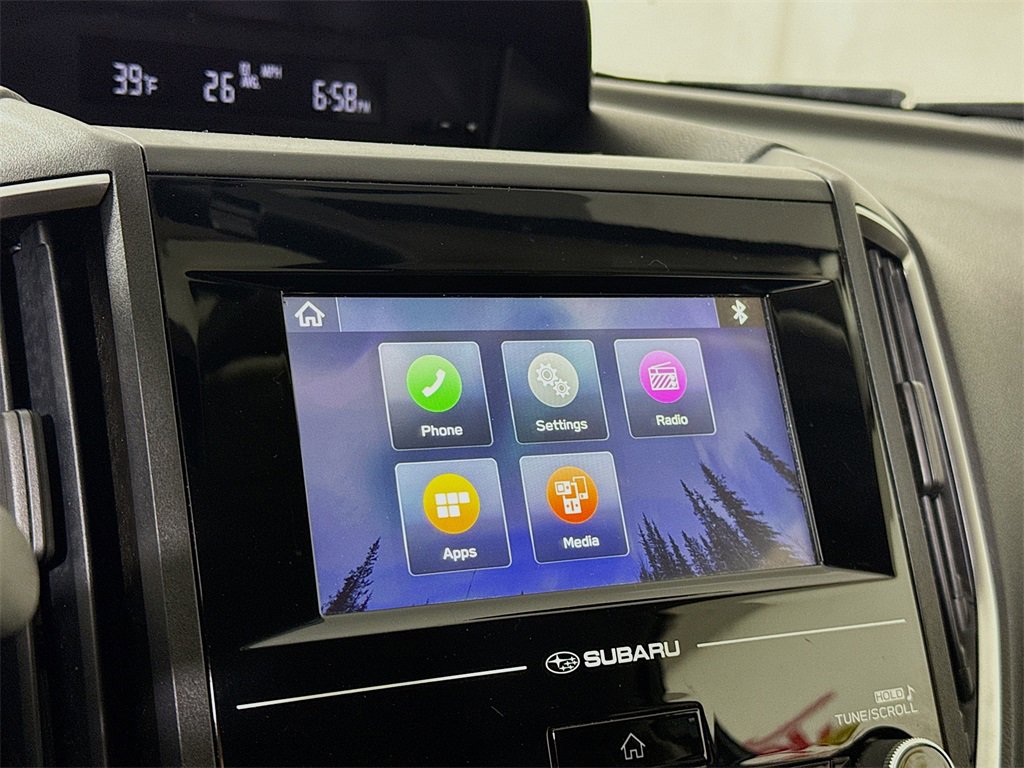 Used 2019 Subaru Crosstrek 2.0i image 6