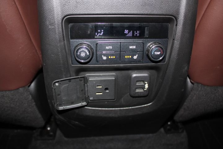 Used 2020 Buick Enclave Avenir w/ Avenir Technology Package image 25