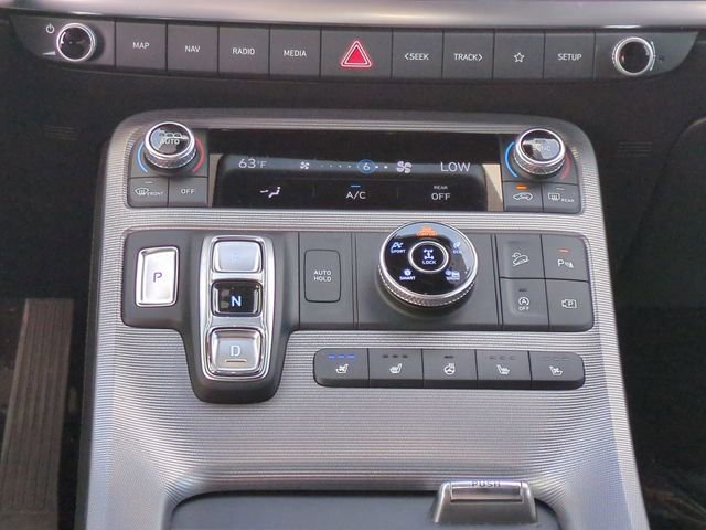 Used 2023 Hyundai Palisade Calligraphy image 21