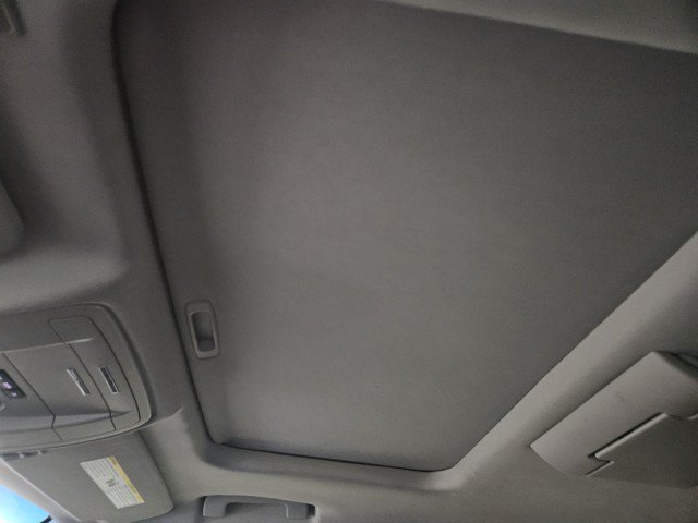 Used 2019 Chevrolet Suburban LT w/ LT Signature Package AWD/4WD image 25