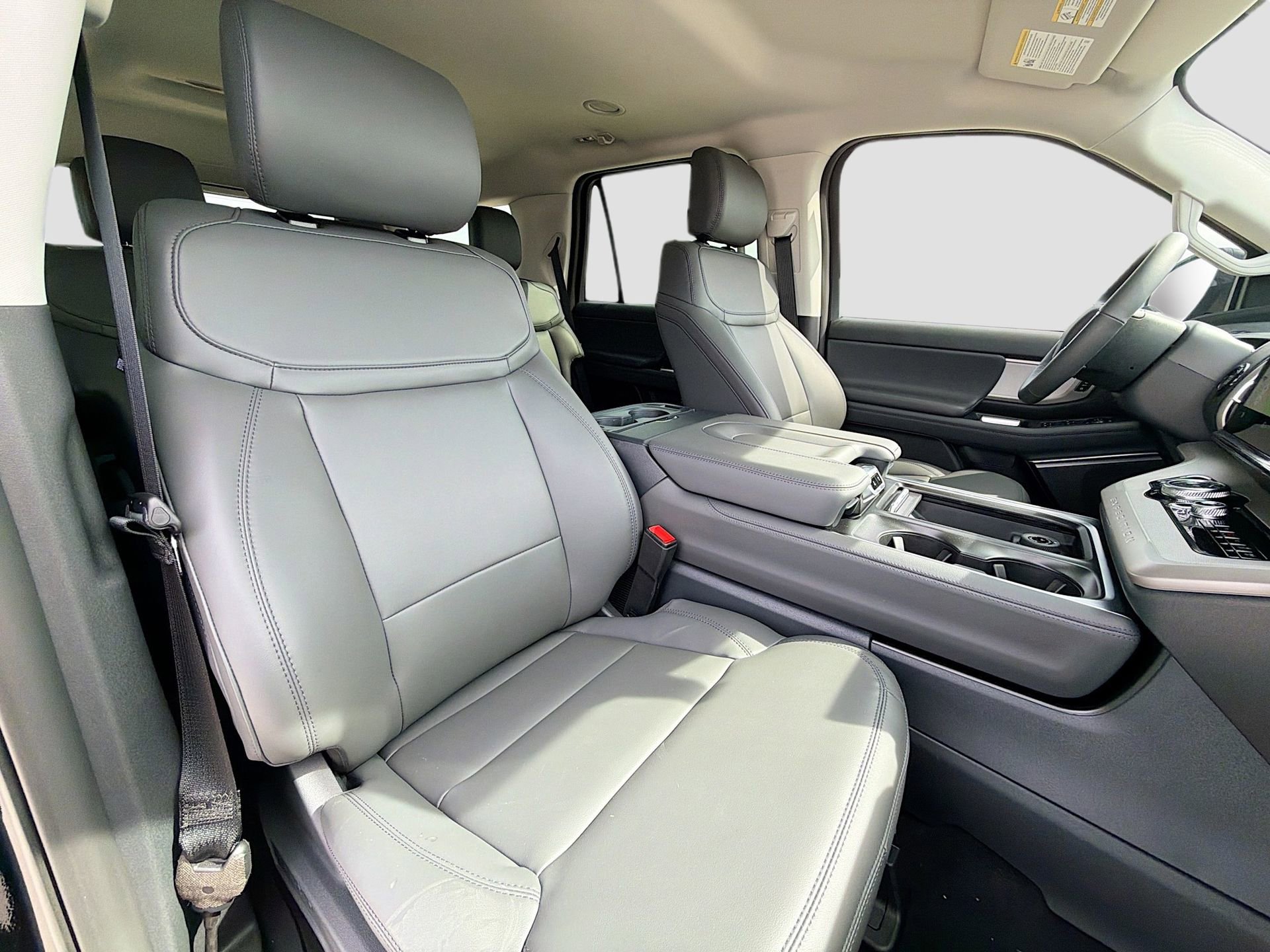 New 2026 Ford Expedition Active image 36