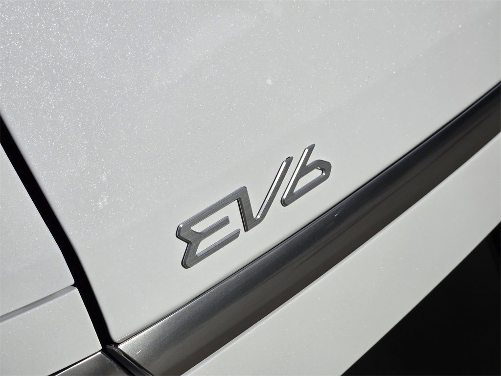 New 2025 Kia EV6 Wind image 23