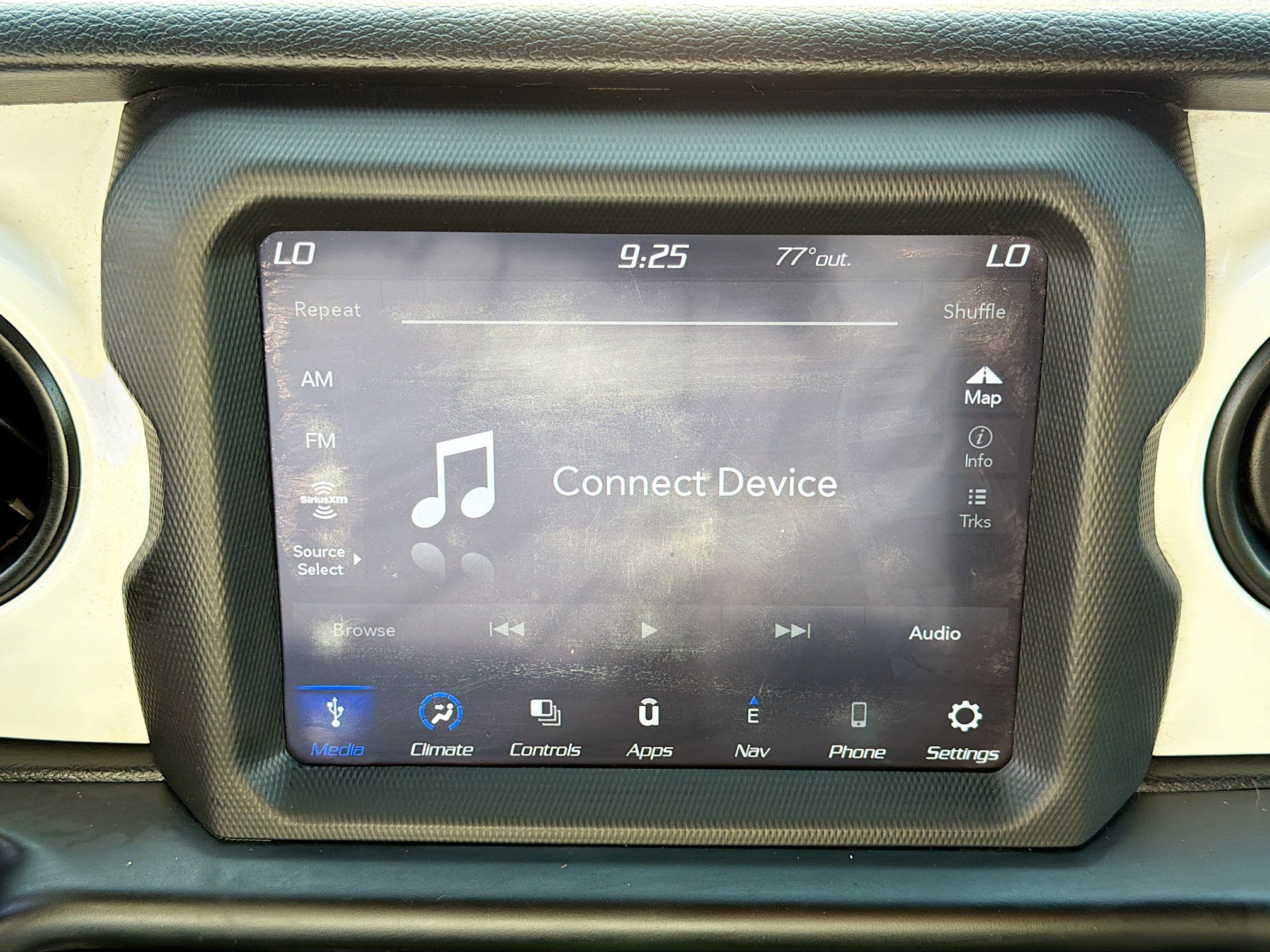 Used 2021 Jeep Wrangler Unlimited Islander image 29