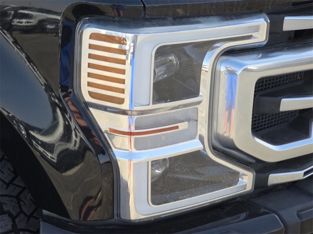 Certified 2021 Ford F250 Platinum w/ FX4 Off-Road Package image 9