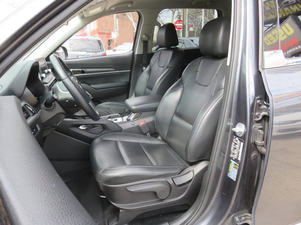 Used 2020 Kia Telluride LX AWD/4WD image 10