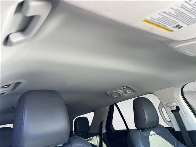 Used 2025 Ford Explorer Active w/ Active Comfort Package image 25