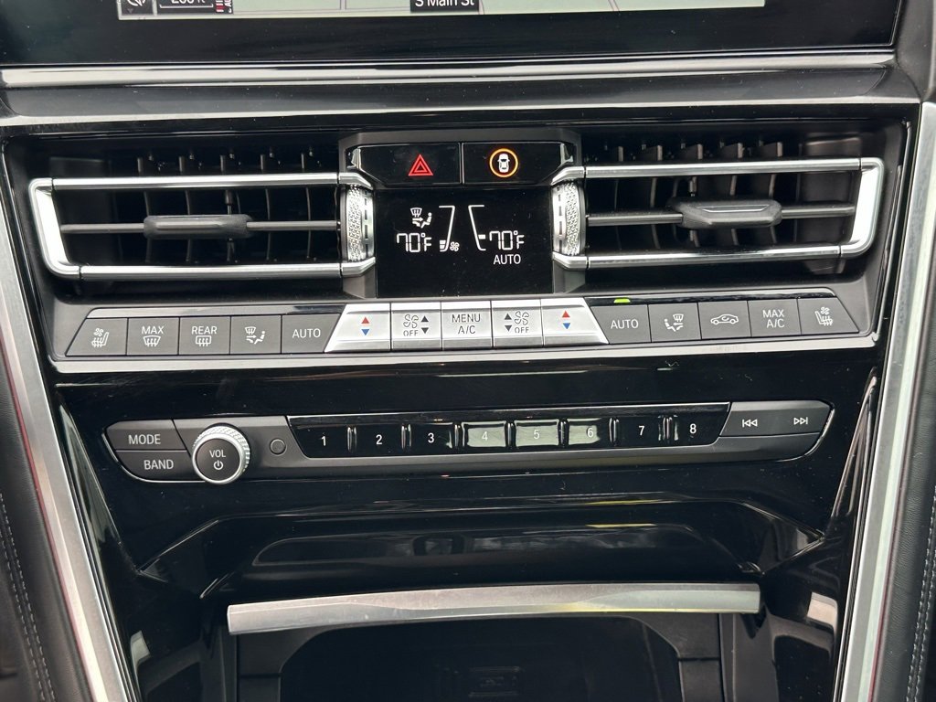 Used 2020 BMW M8 Convertible image 25