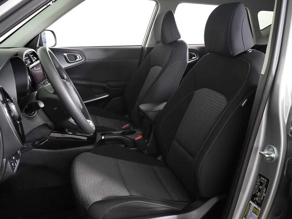Used 2022 Kia Soul S FWD image 26