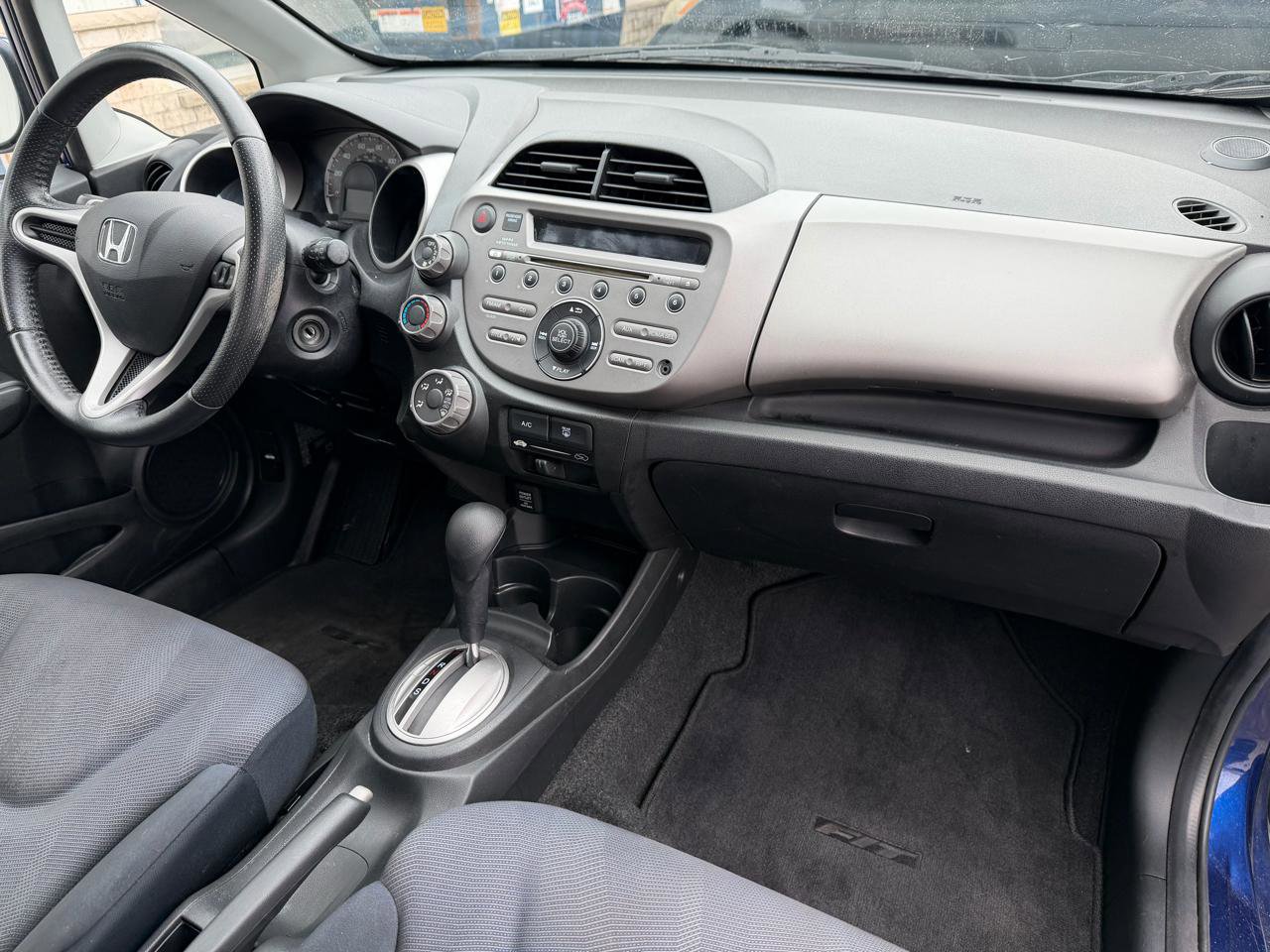 Used 2011 Honda Fit Sport image 19