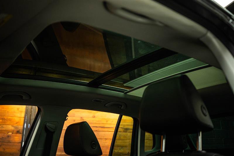 Used 2016 Volkswagen Tiguan SE image 23