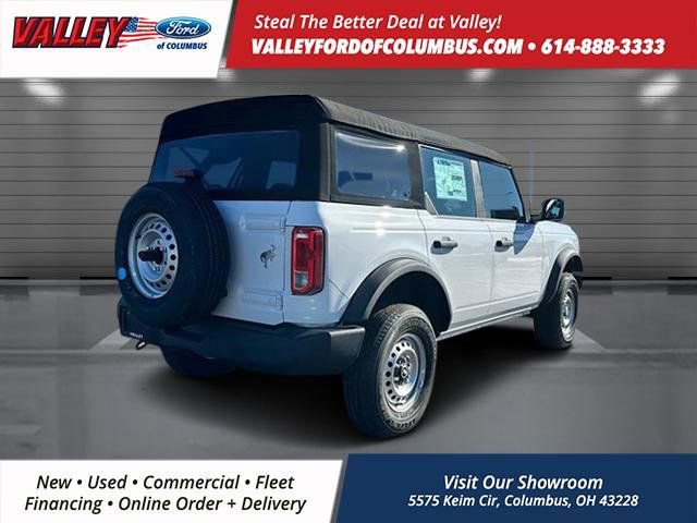 New 2025 Ford Bronco Base image 5