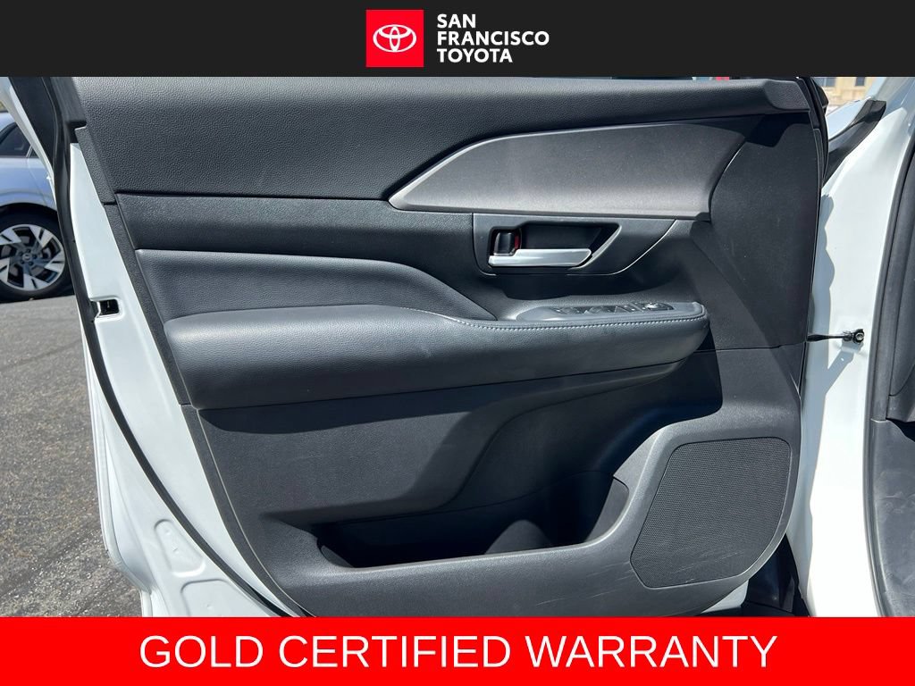 Certified 2024 Toyota Grand Highlander FWD image 38