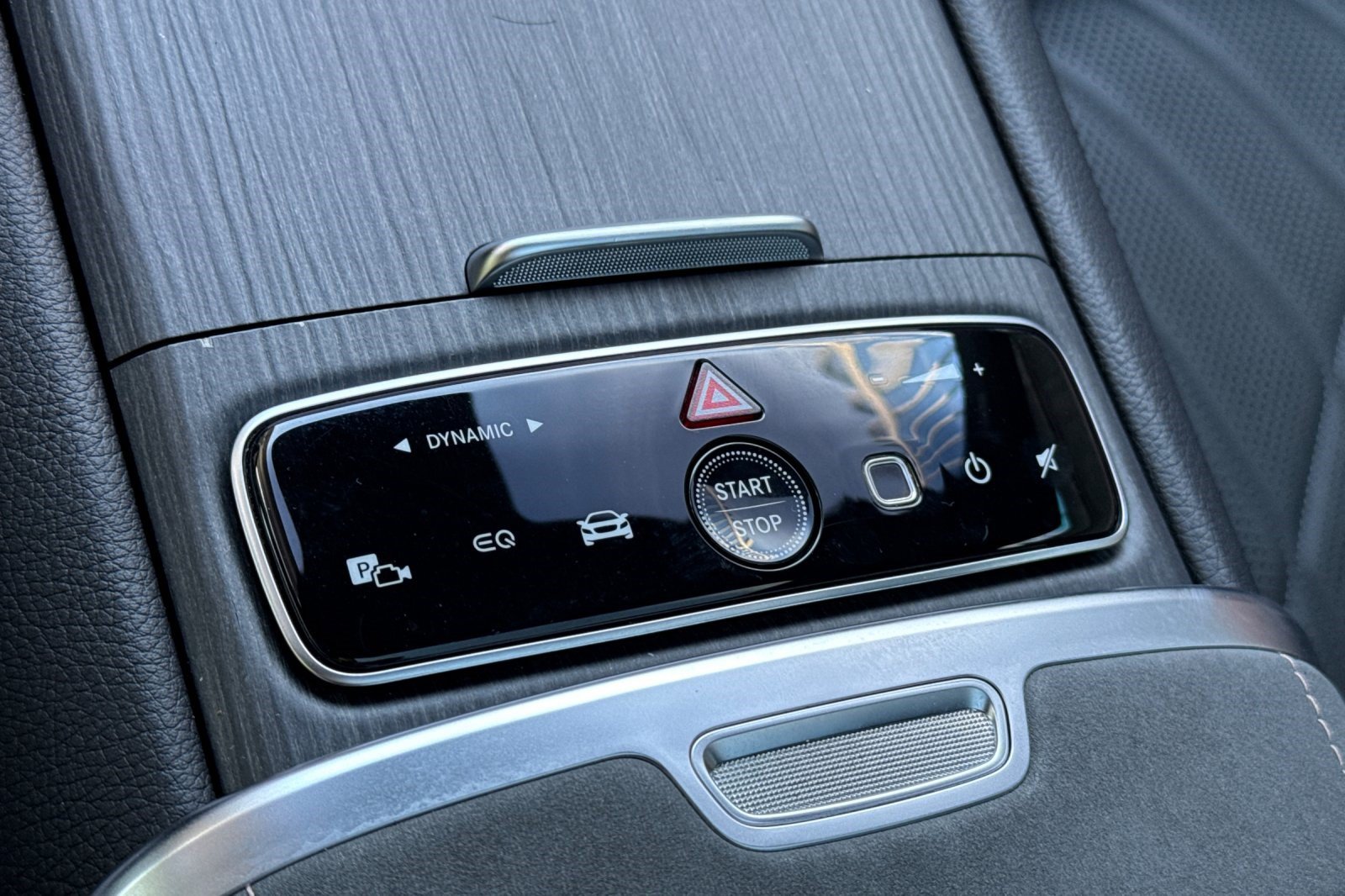 Certified 2023 Mercedes-Benz EQS 580 4MATIC Sedan image 17