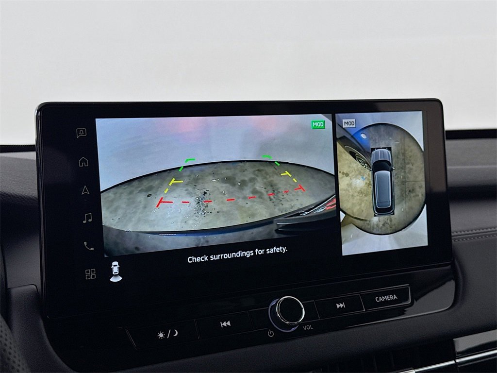 New 2025 Mitsubishi Outlander SE image 14