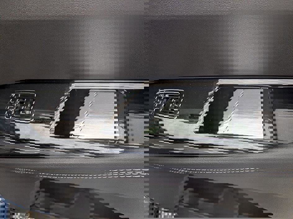 New 2026 Cadillac Escalade Luxury w/ Touring Package image 36