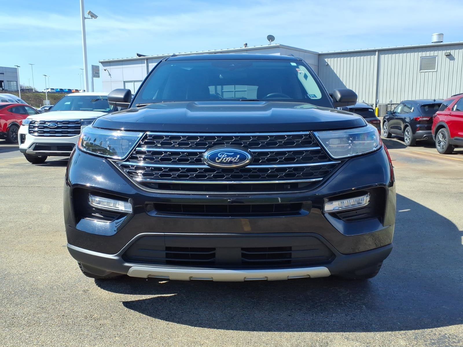 Used 2023 Ford Explorer XLT w/ Equipment Group 202A video 2