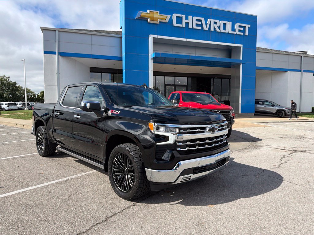 Used 2022 Chevrolet Silverado 1500 LTZ w/ LTZ Premium Package