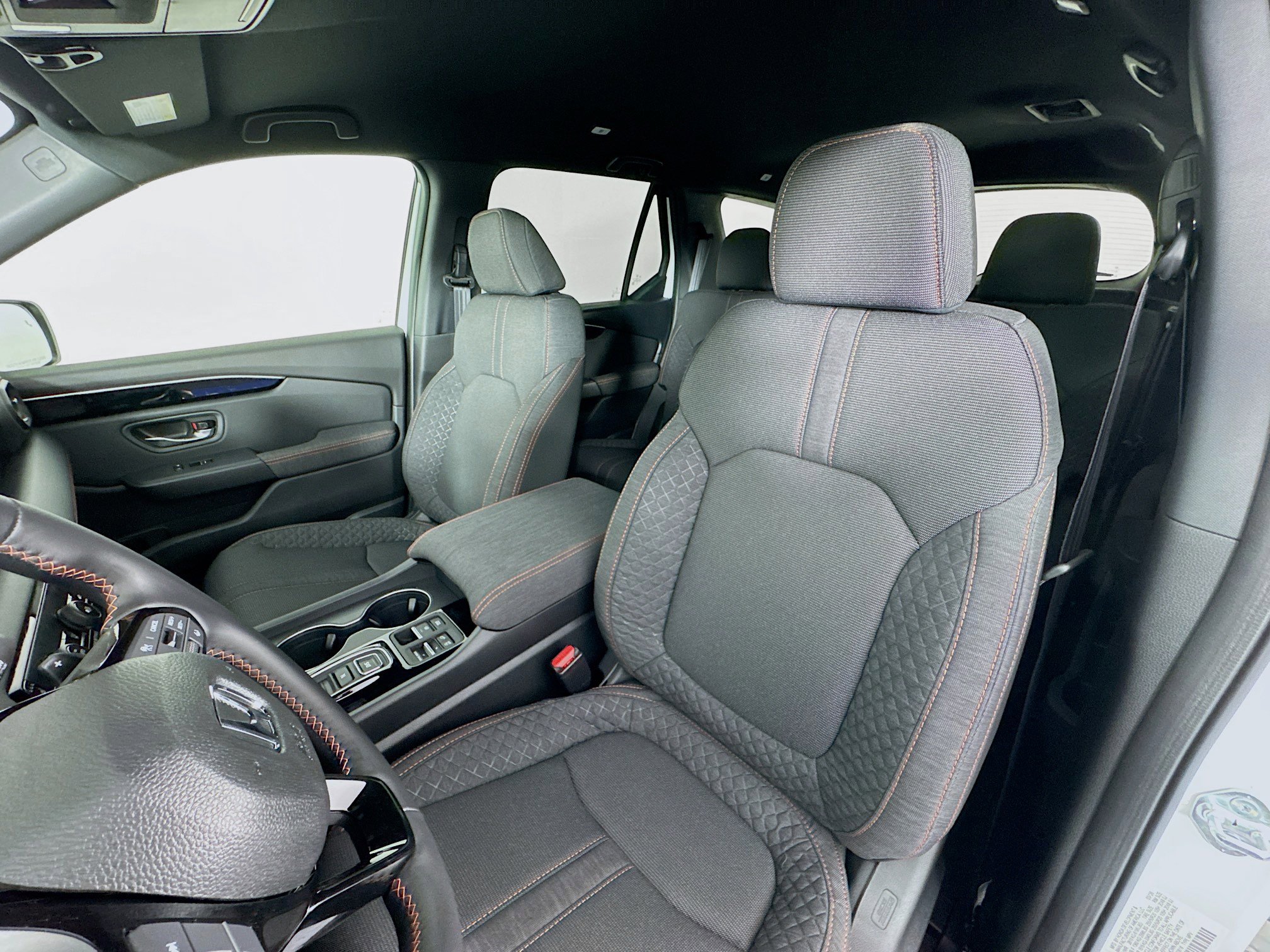 New 2026 Honda Pilot Sport image 21