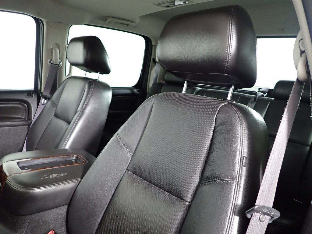 Used 2011 GMC Sierra 1500 Denali AWD/4WD image 22