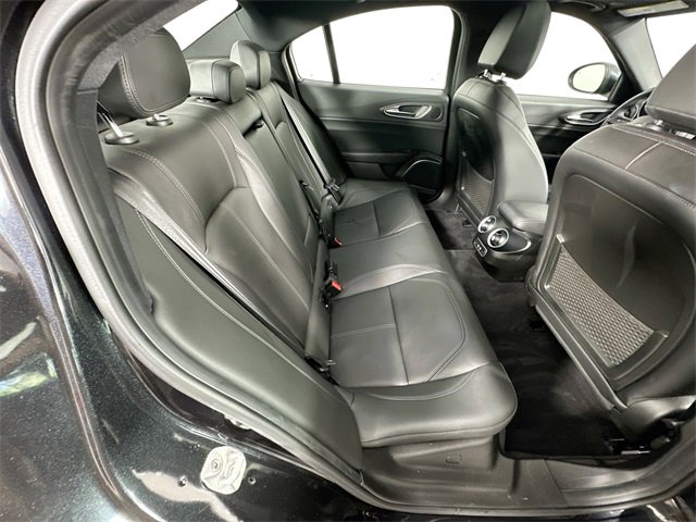 Used 2022 Alfa Romeo Giulia Ti image 29