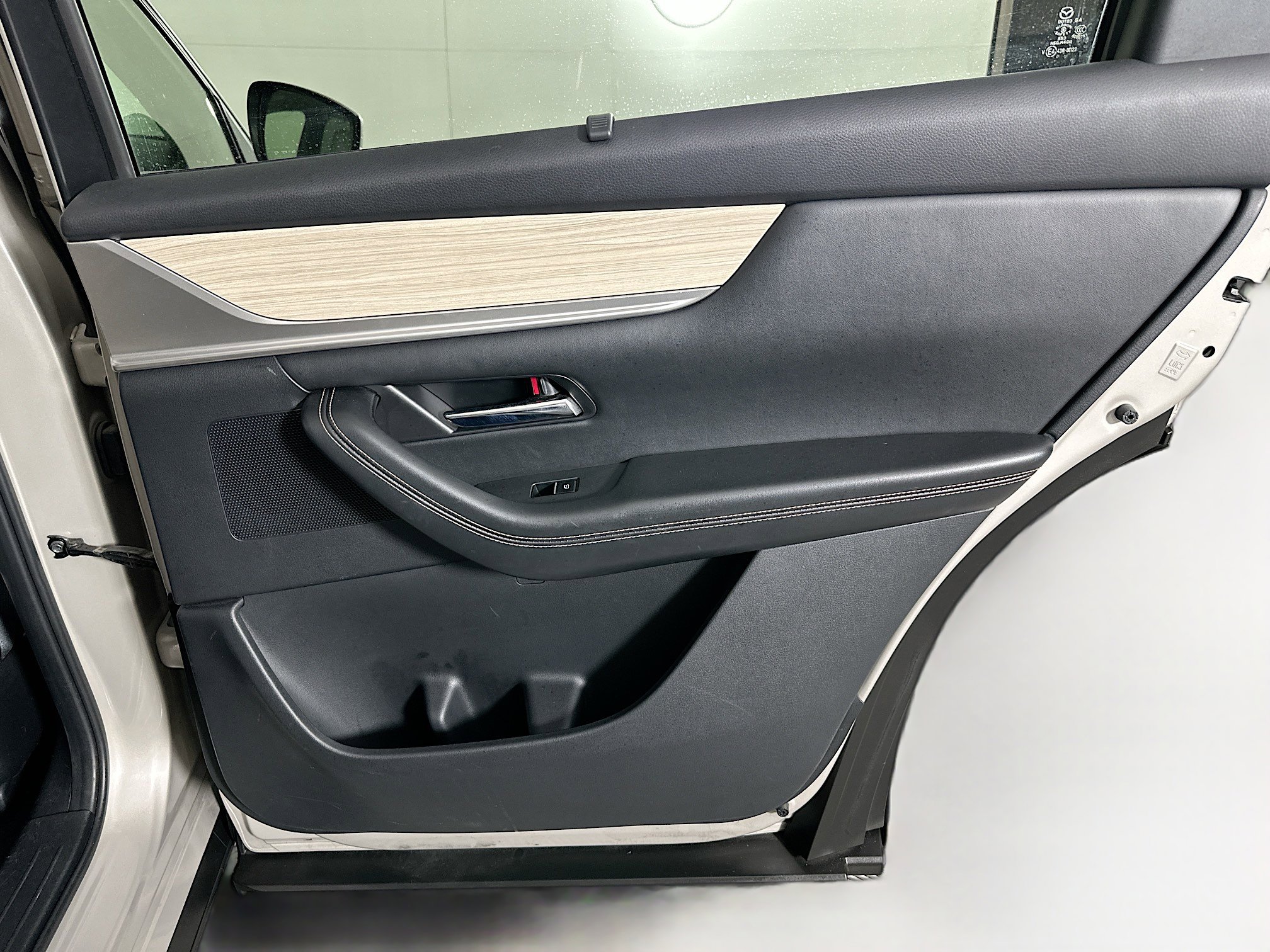 Used 2024 MAZDA CX-90 3.3 Turbo w/ Preferred Plus image 34