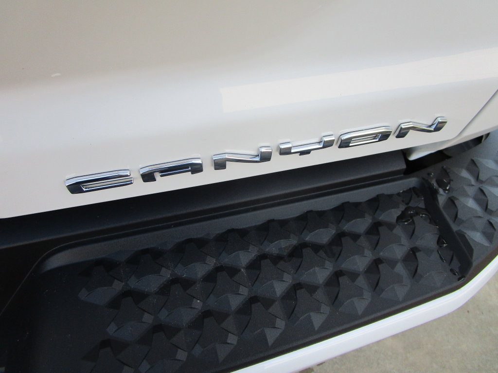 New 2026 GMC Canyon Denali AWD/4WD image 16