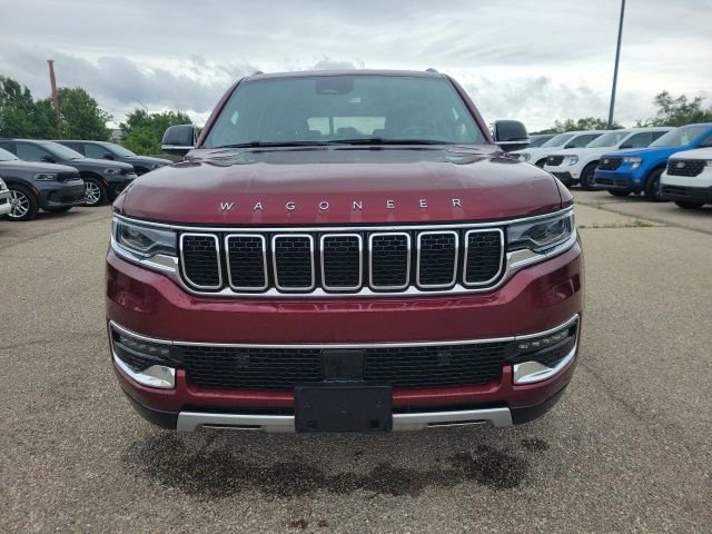 Used 2024 Jeep Wagoneer L Series II w/ Flexible Seating Group AWD/4WD image 21
