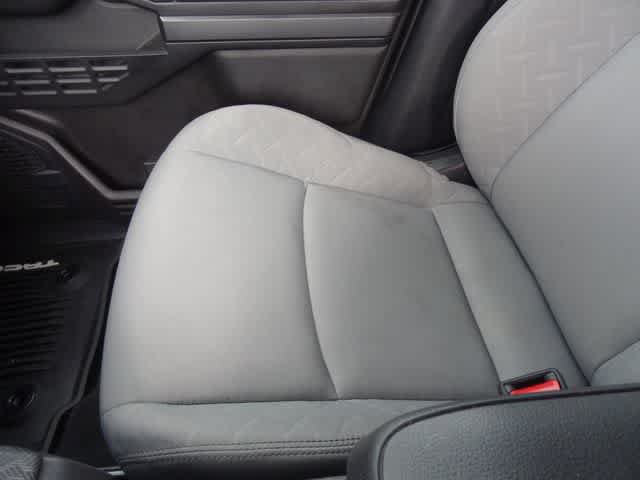 Used 2024 Toyota Tacoma SR5 AWD/4WD image 13