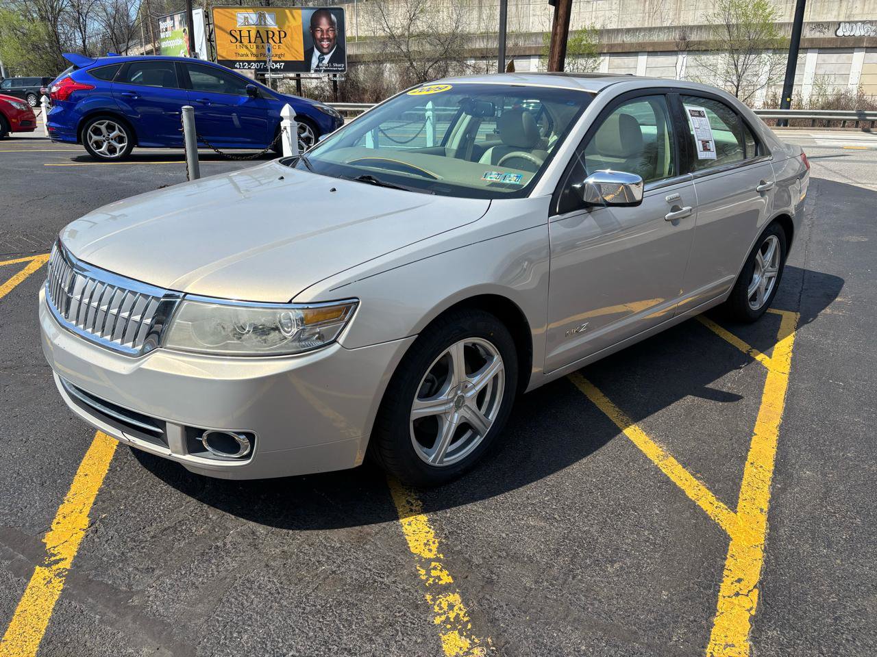 Used 2009 Lincoln MKZ image 3