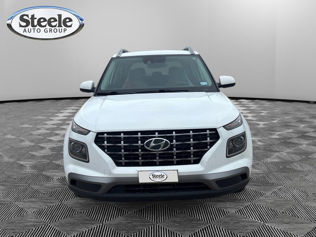 Used 2021 Hyundai Venue SEL w/ Cargo Package FWD image 8