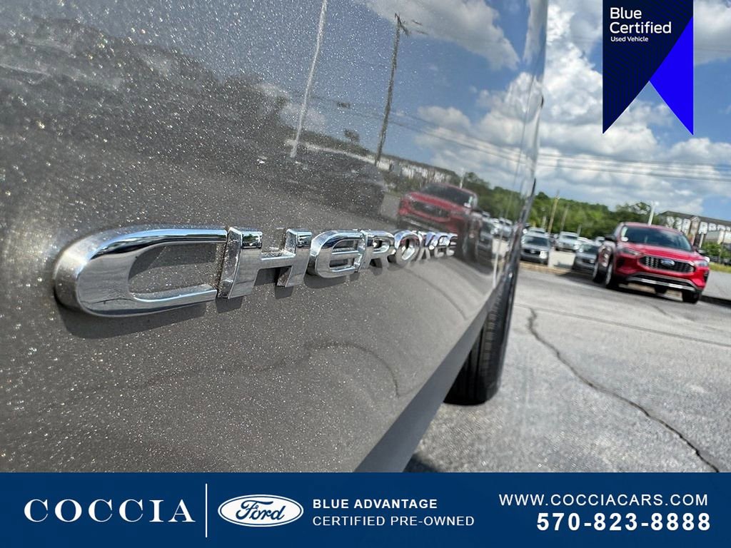 Used 2019 Jeep Cherokee Latitude Plus image 38