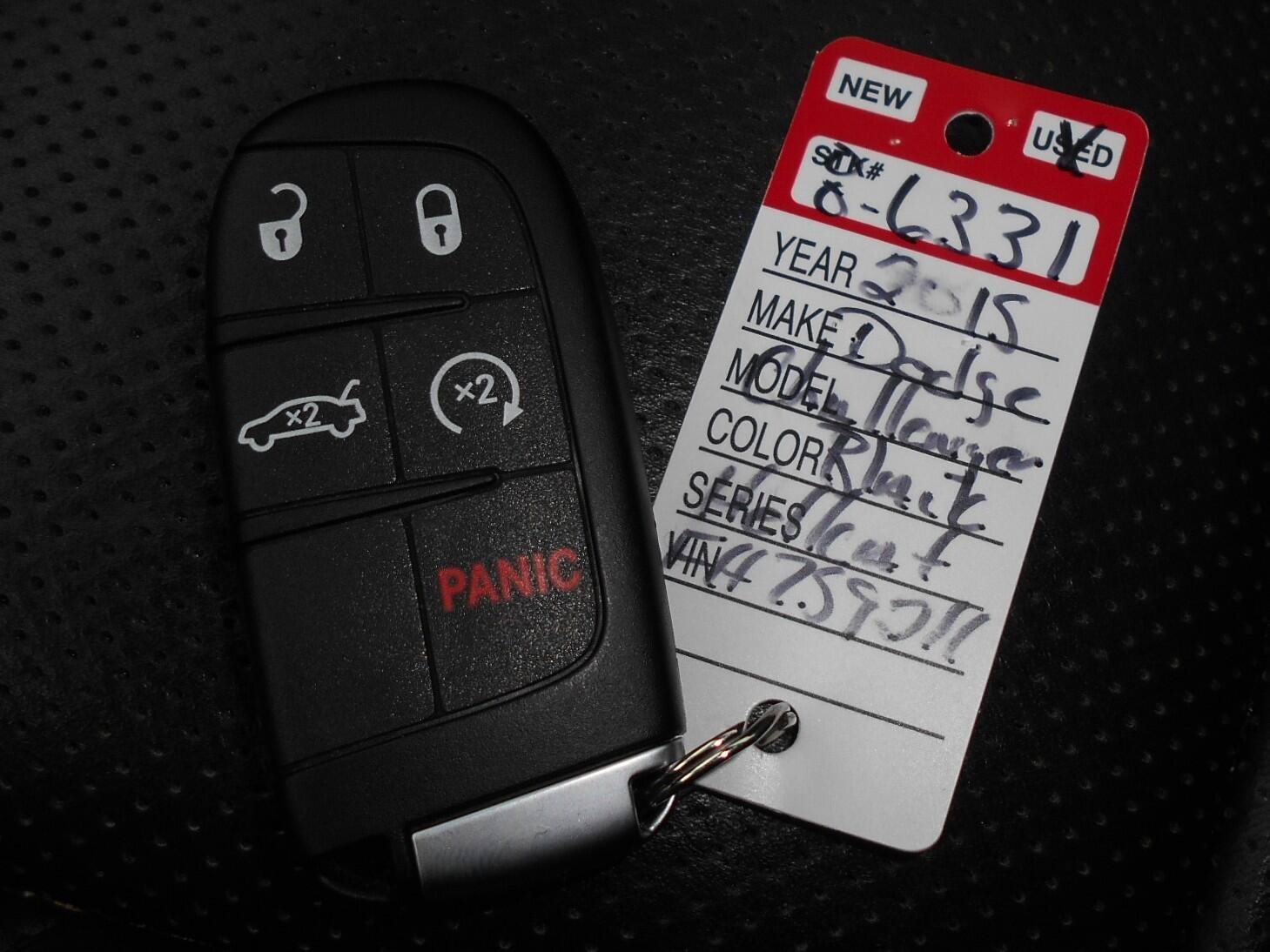 Used 2015 Dodge Challenger SRT Hellcat RWD image 9