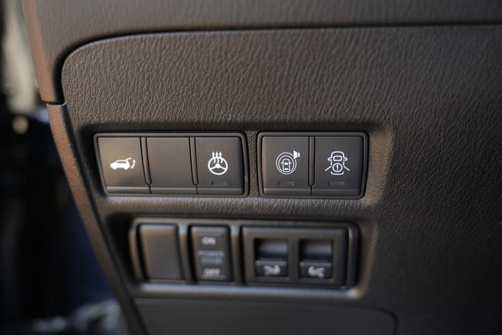 Used 2021 INFINITI QX80 Sensory w/ Cargo Package AWD/4WD image 31