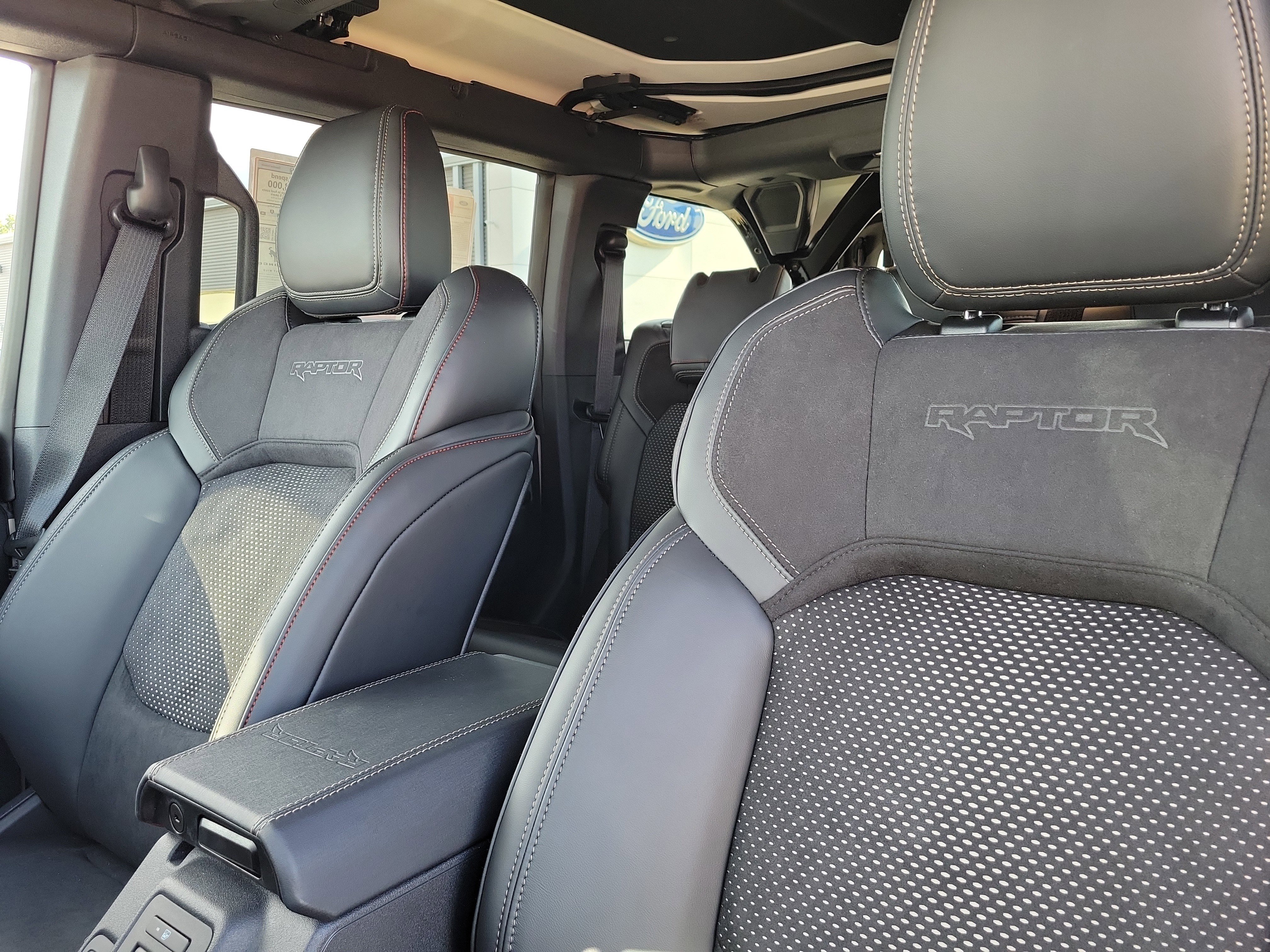New 2025 Ford Bronco Raptor image 14