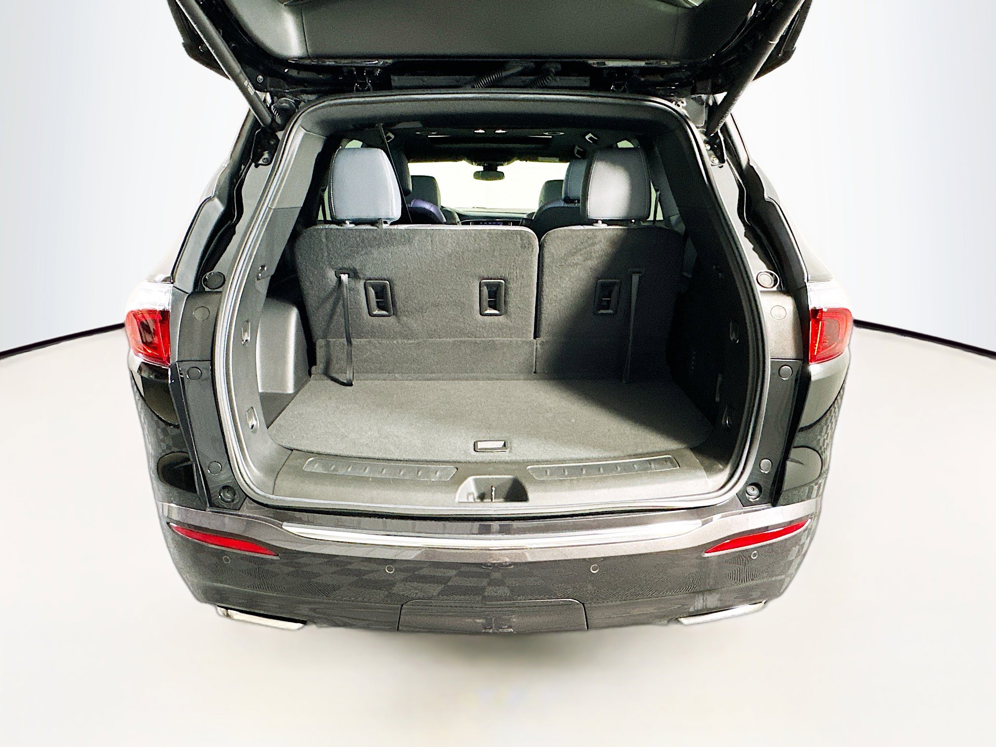 Used 2024 Buick Enclave Essence w/ Experience Buick Package image 31