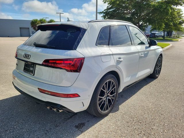 Certified 2024 Audi SQ5 Prestige AWD/4WD image 7
