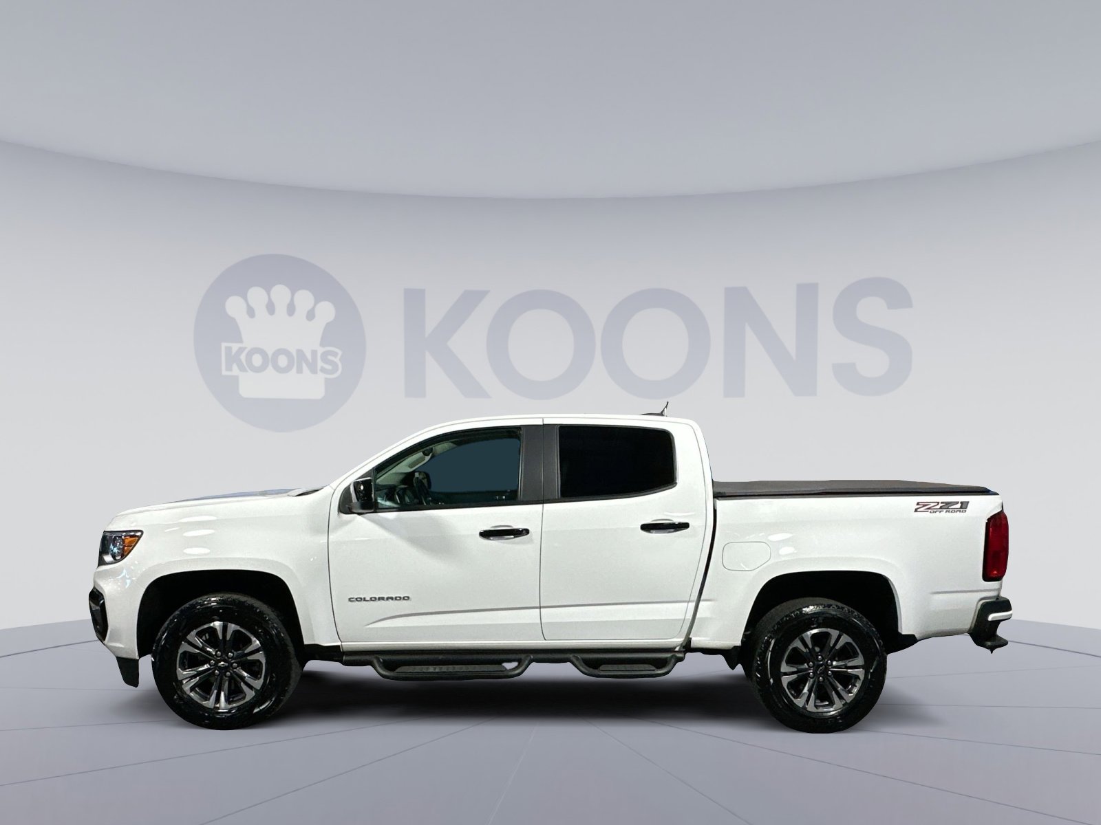 Used 2022 Chevrolet Colorado Z71 image 2