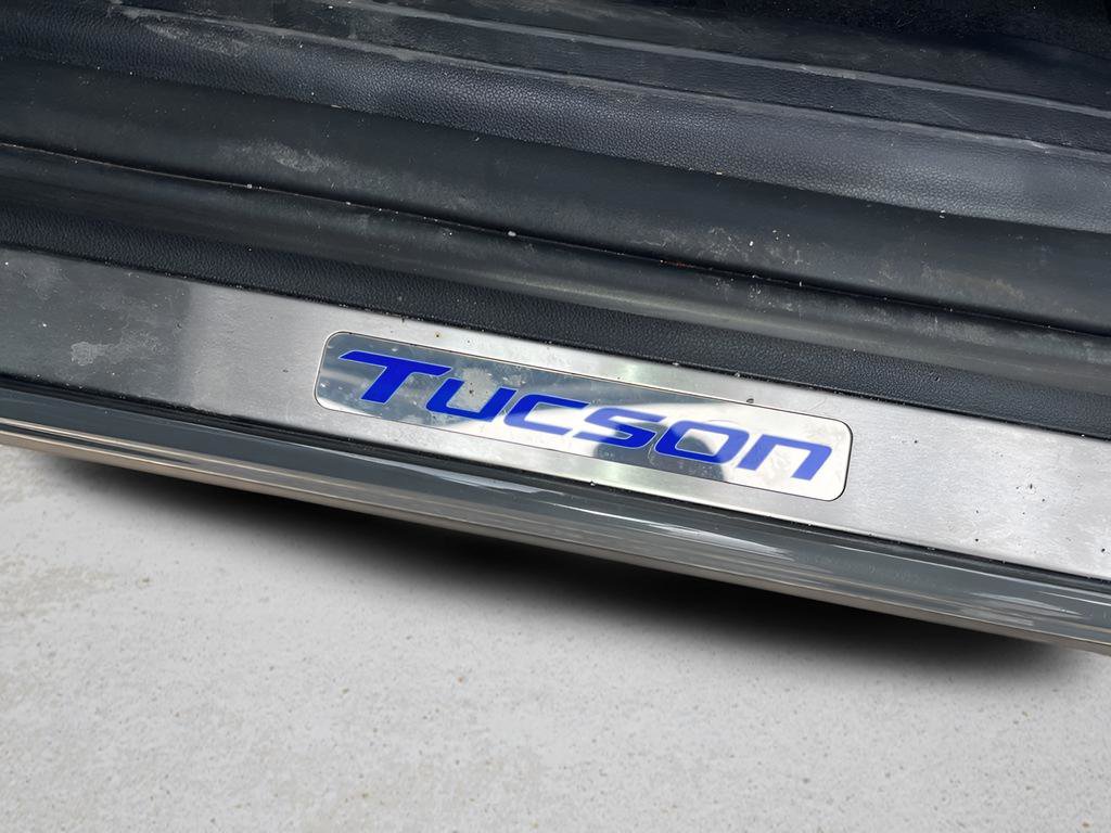 Used 2025 Hyundai Tucson Limited image 18