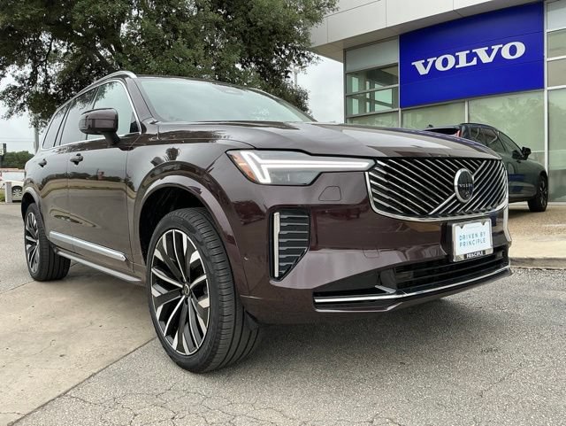 Certified 2025 Volvo XC90 B5 Plus AWD/4WD image 1