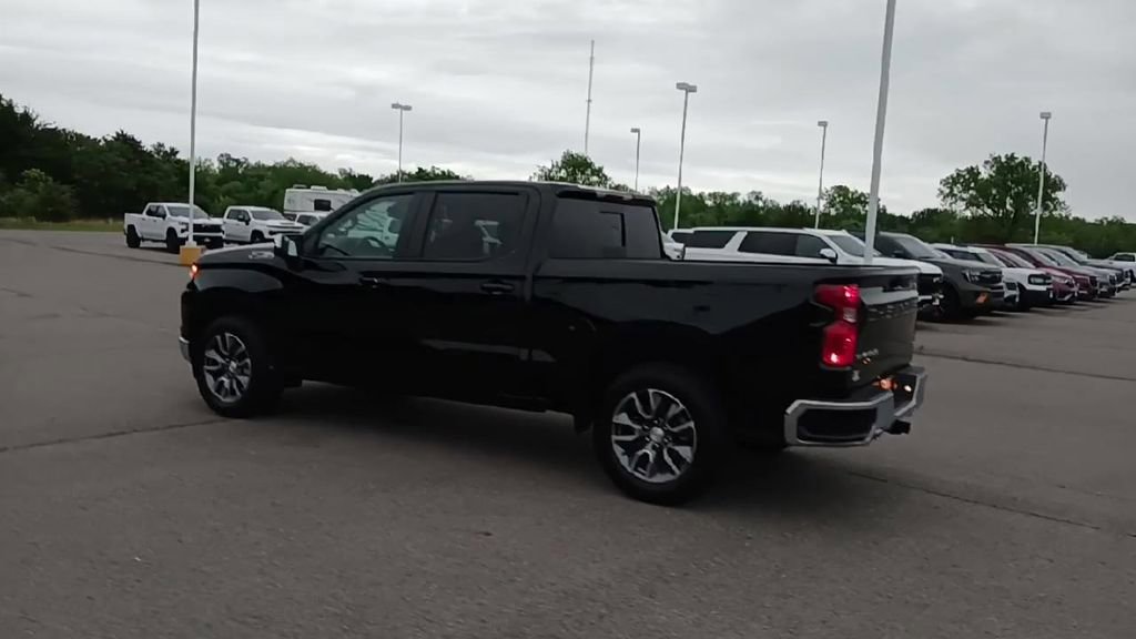 Certified 2025 Chevrolet Silverado 1500 LT w/ All Star Edition Plus AWD/4WD image 6